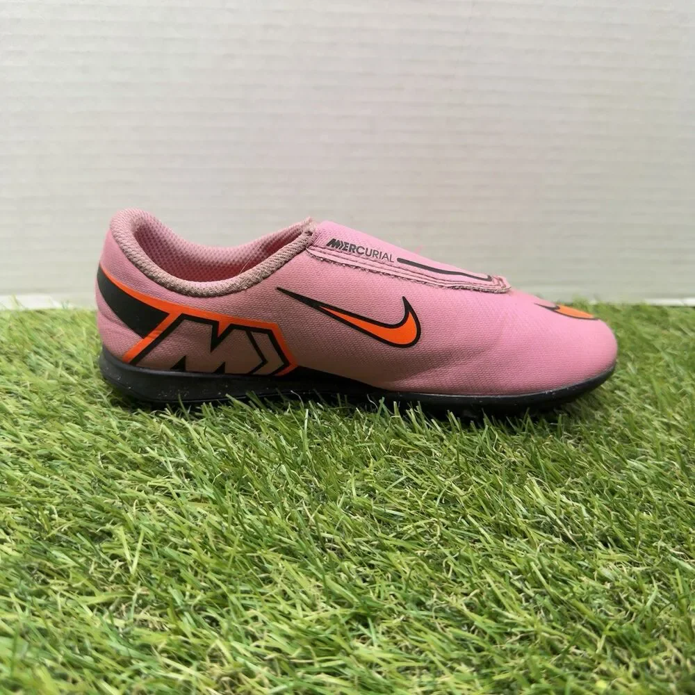 Nike Jr Mercurial Vapor 16 Club TF FQ8291-600 Magic Flamingo Kids Size 12.5C